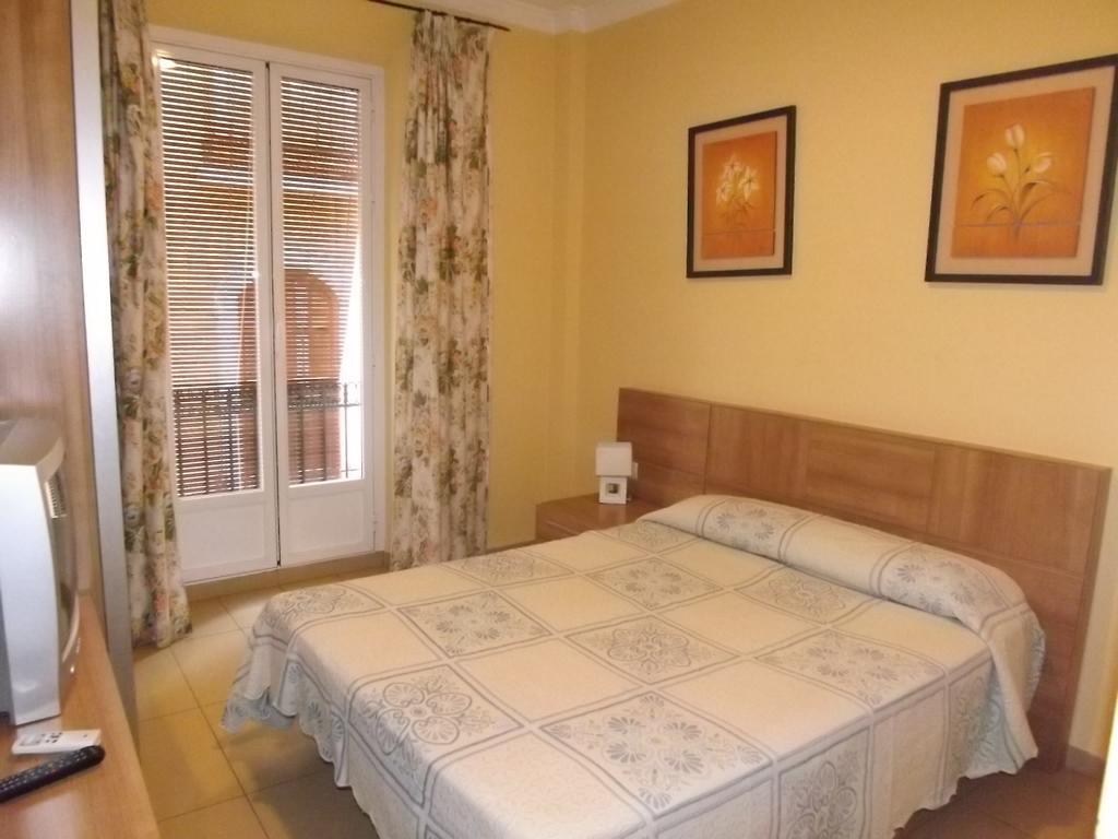 Hostal Costa Azul Grenada Pokój zdjęcie